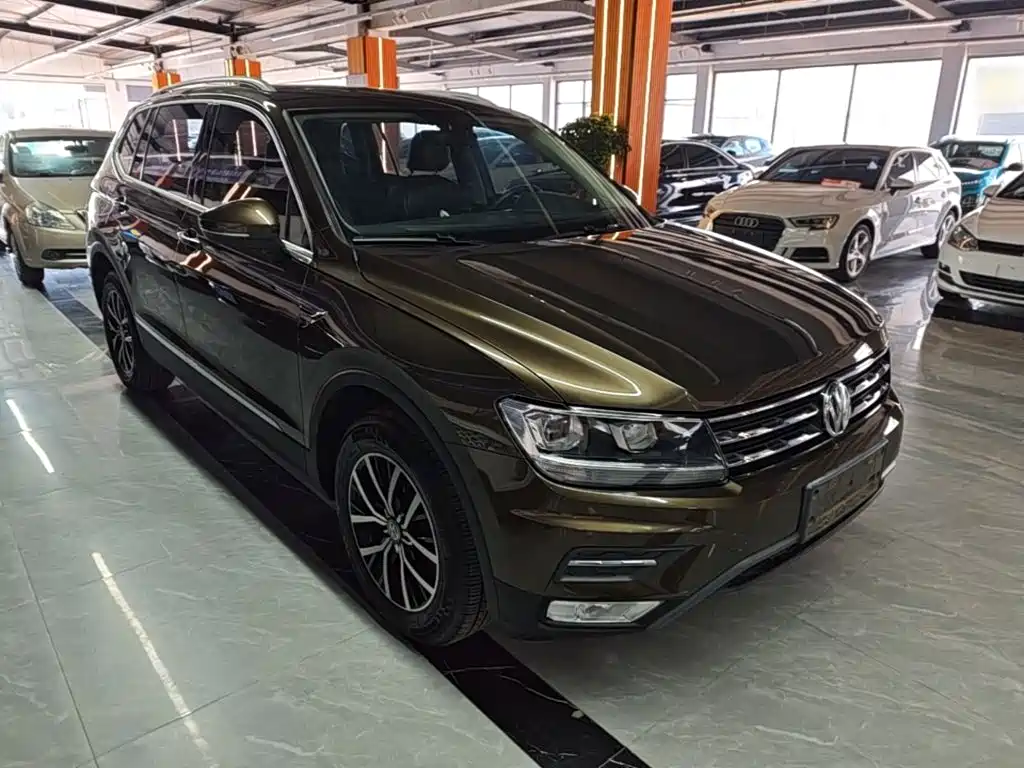 Volkswagen Tiguan L — миниатюра 4