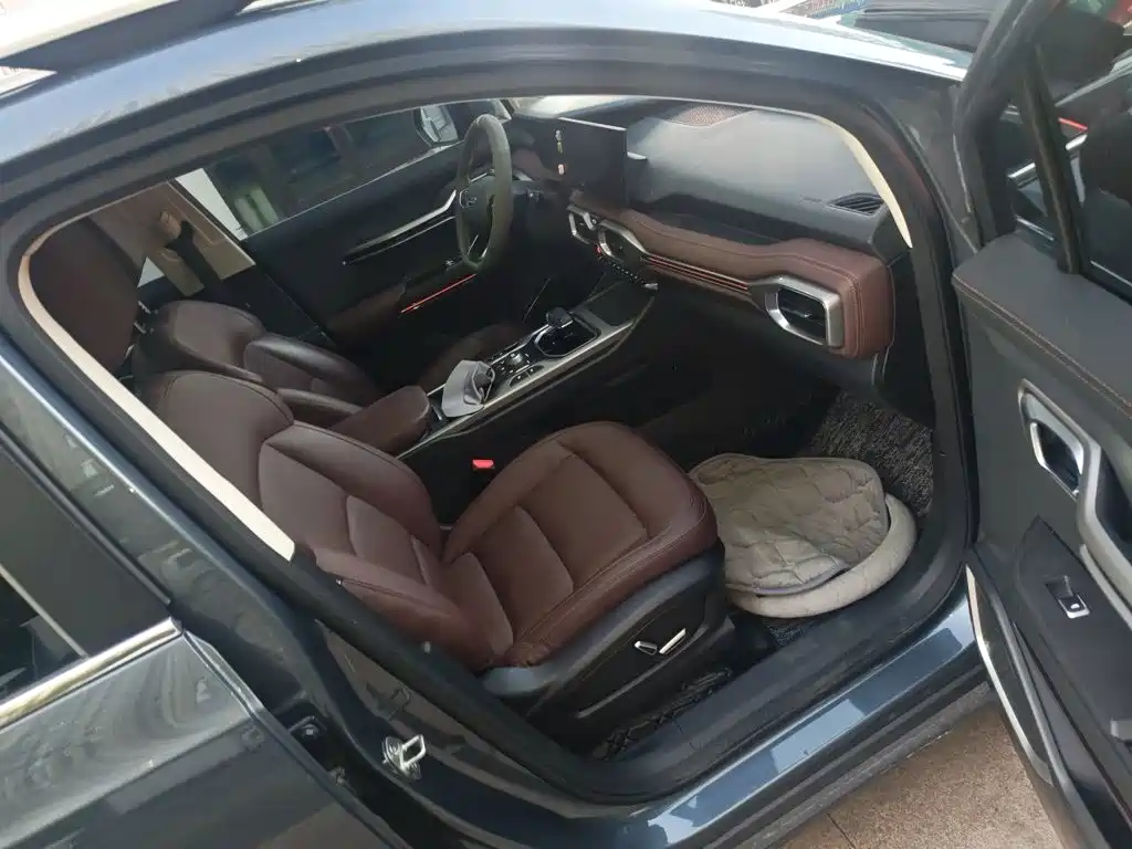 Geely Haoyue — миниатюра 19