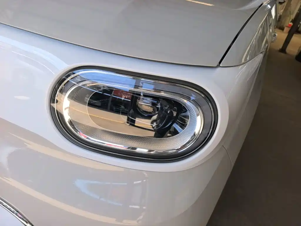 Wuling MINIEV — миниатюра 24