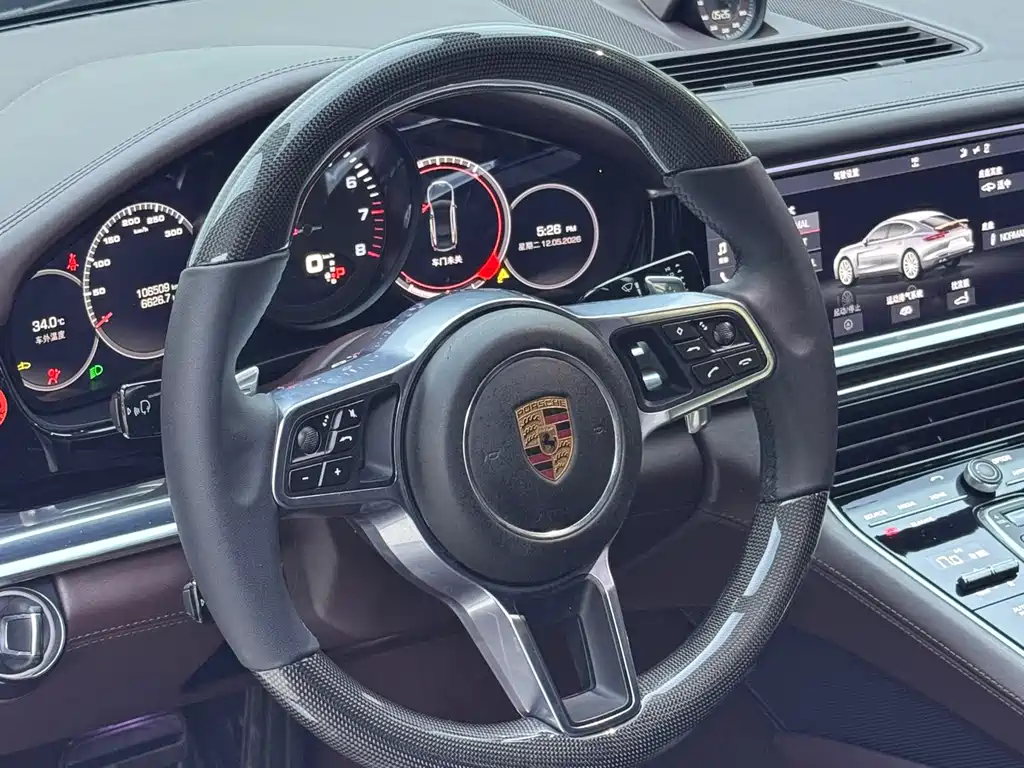 Porsche Panamera - фото 7