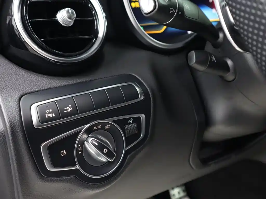 Mercedes-Benz C-Class AMG — миниатюра 22