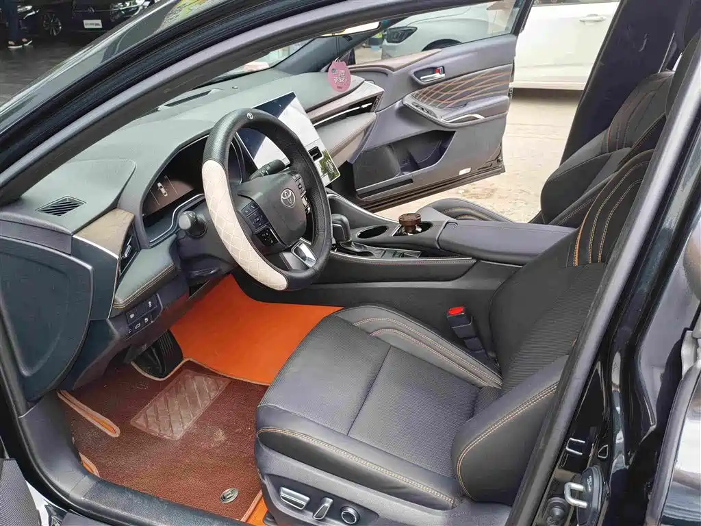 Toyota Avalon — миниатюра 5
