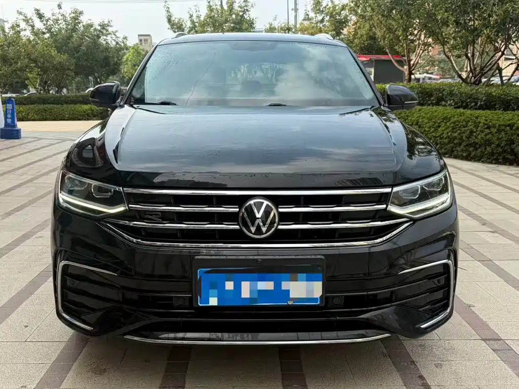 Volkswagen Tiguan X — миниатюра 2