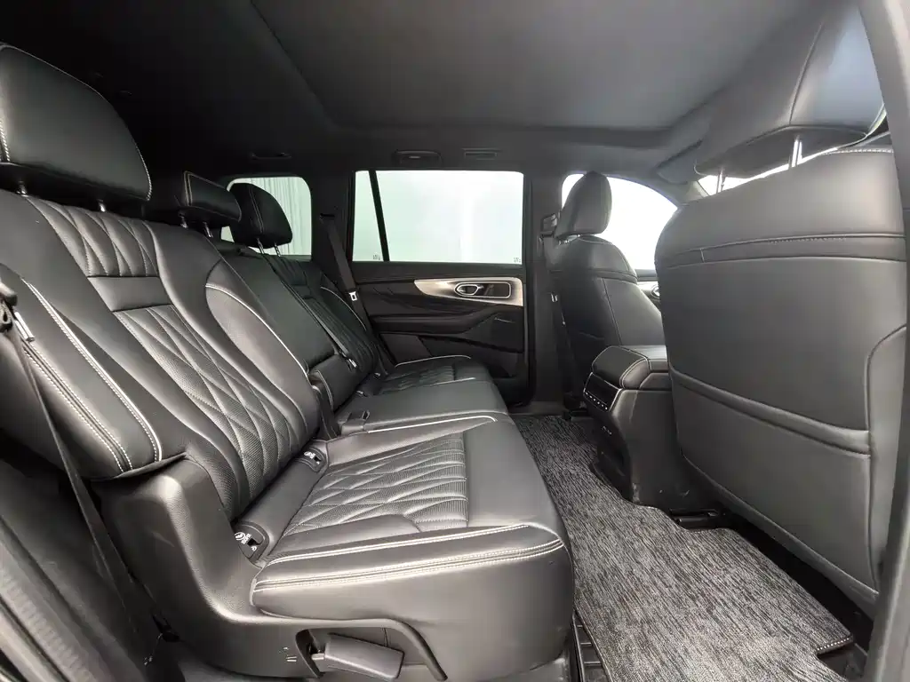GAC Trumpchi GS8