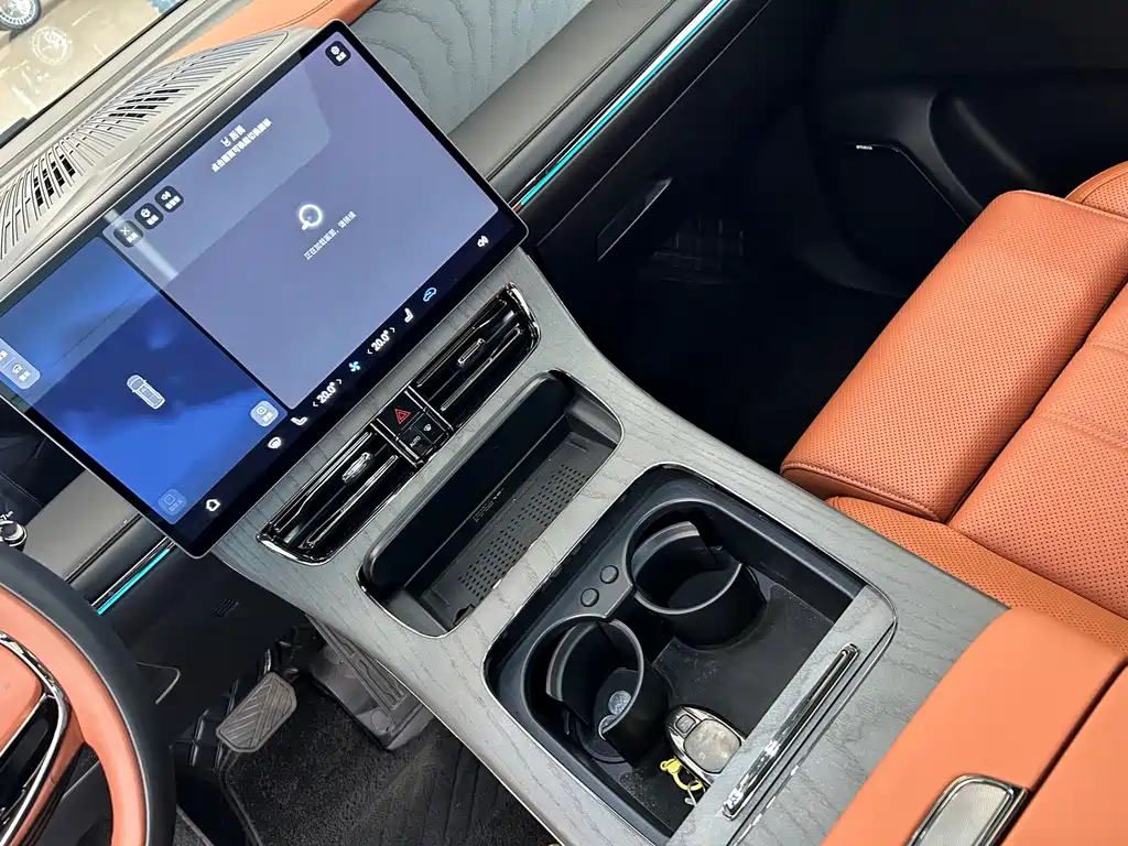 GAC Motor Trumpchi Xiangwang M8 — миниатюра 13