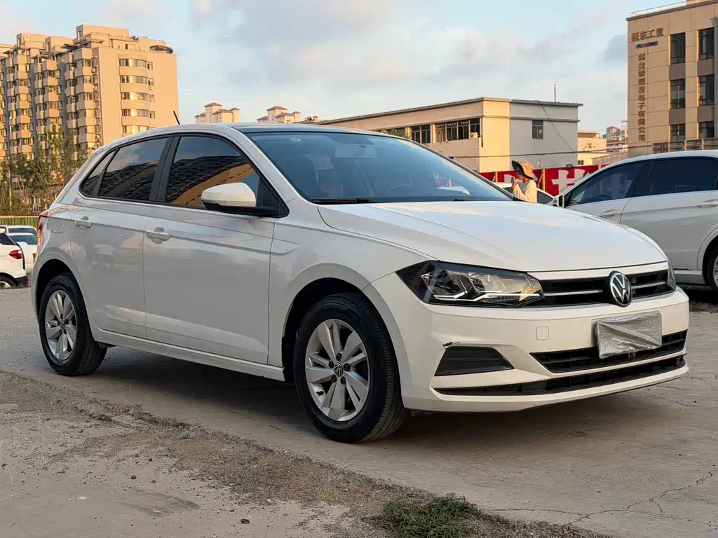 Volkswagen Polo — миниатюра 6