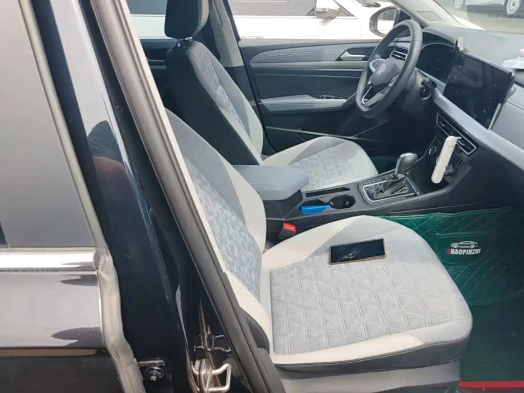 Volkswagen Lavida — миниатюра 25