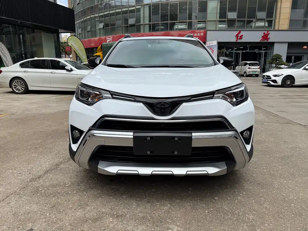 Toyota RAV4 2.0L CVT 2WD Elegant X Limited Edition China VI, фото 2