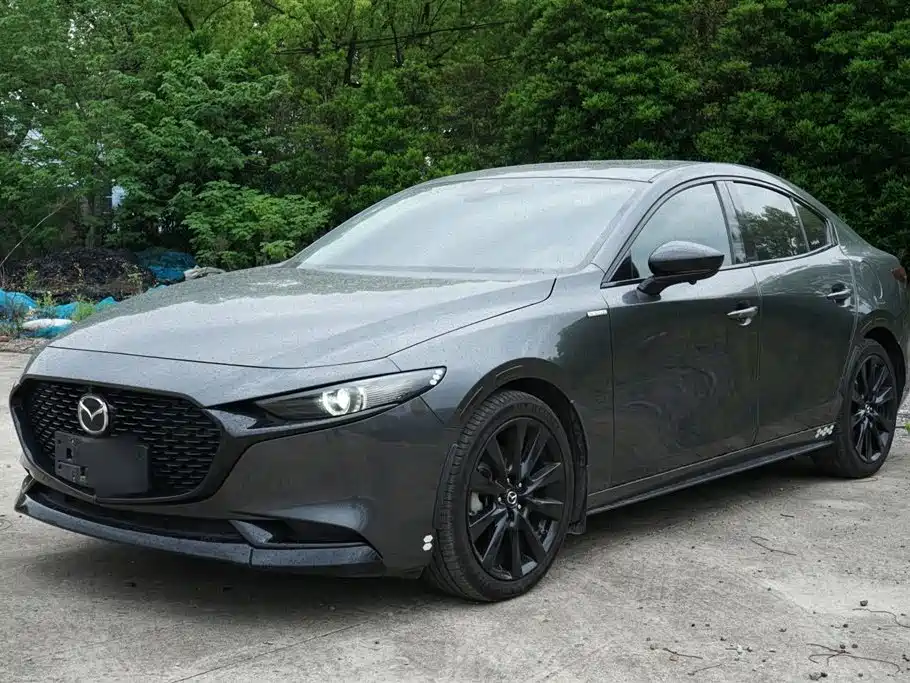 Mazda 3 Axela 2023