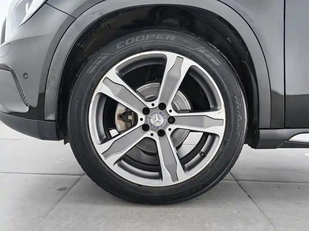 Mercedes-Benz GLA — миниатюра 17
