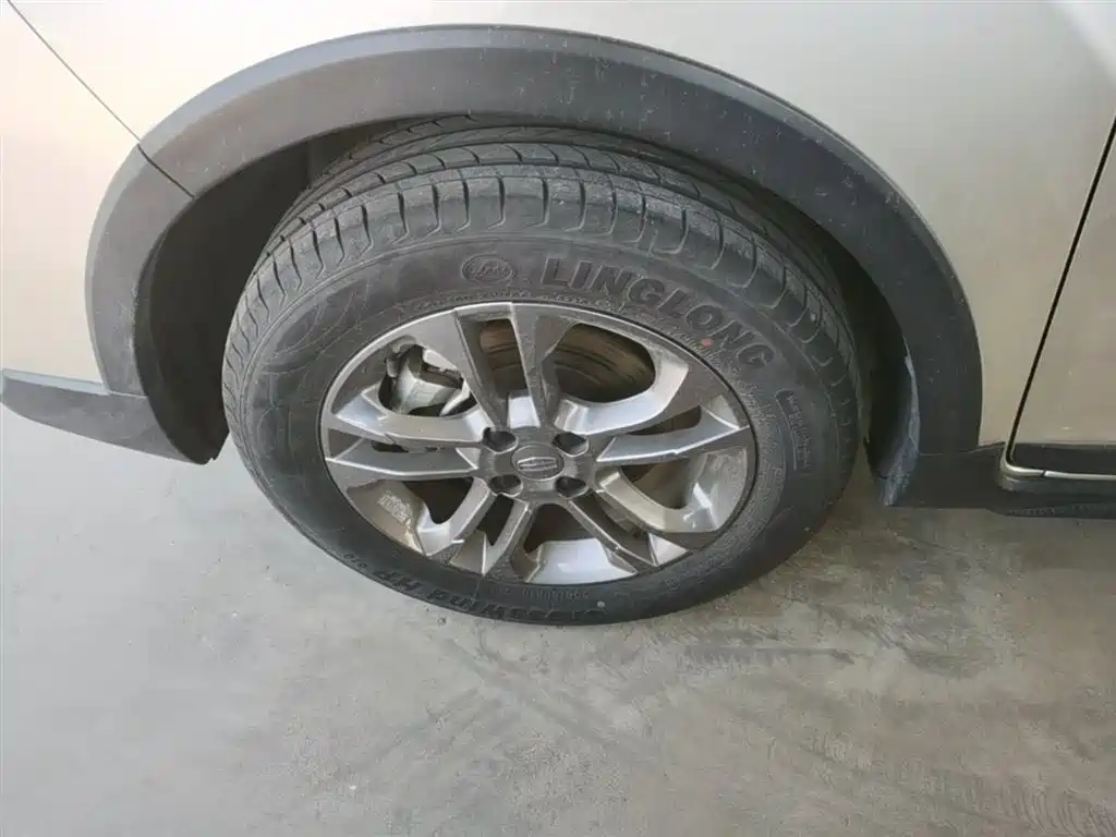 Geely Vision X3
