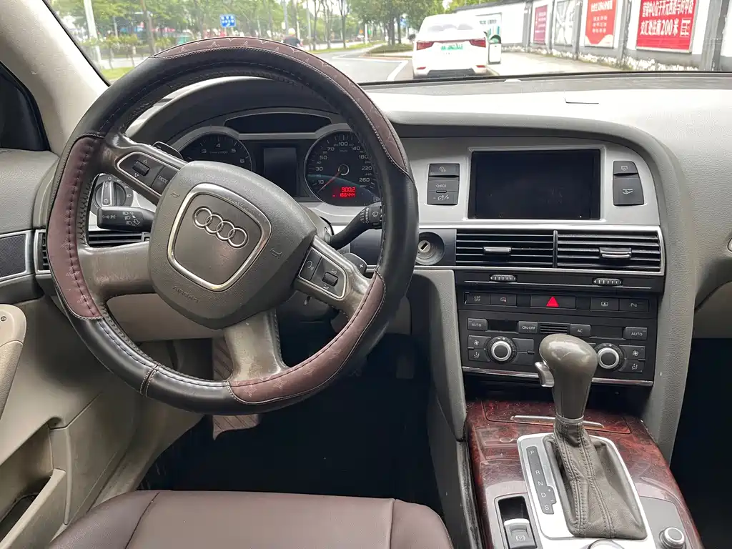 Audi A6L — миниатюра 9