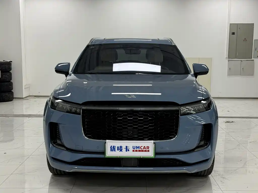 Li Auto ONE 2021 6 мест