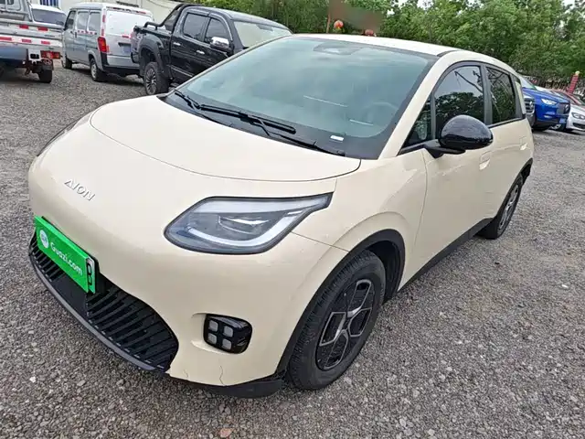 2025 GAC Aion UT