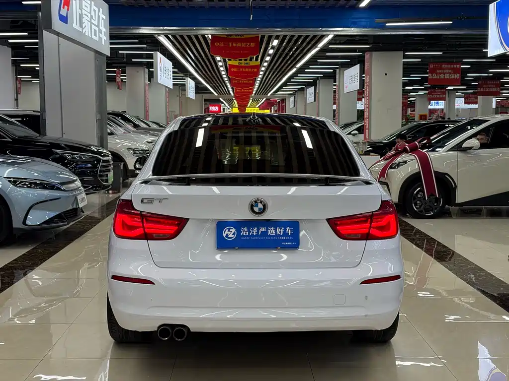 BMW 3 Series GT — миниатюра 11
