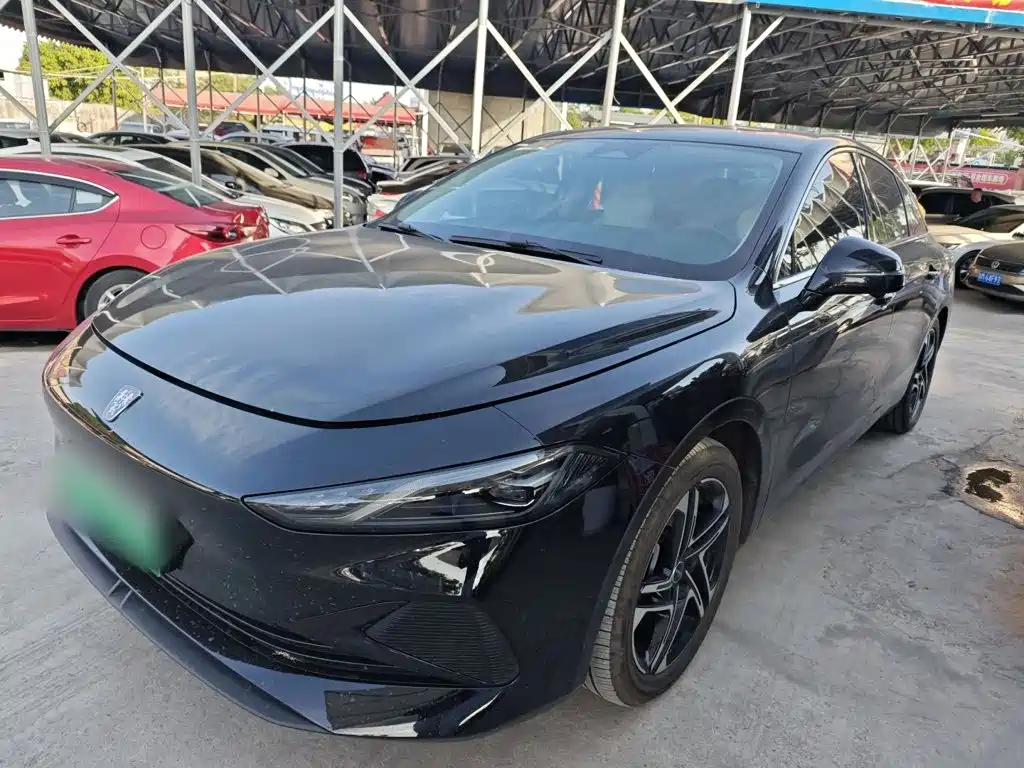 Roewe D7
