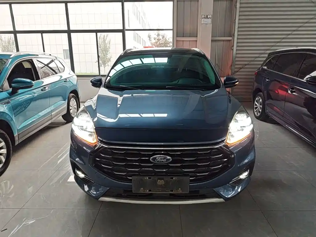 Ford Escape — миниатюра 3