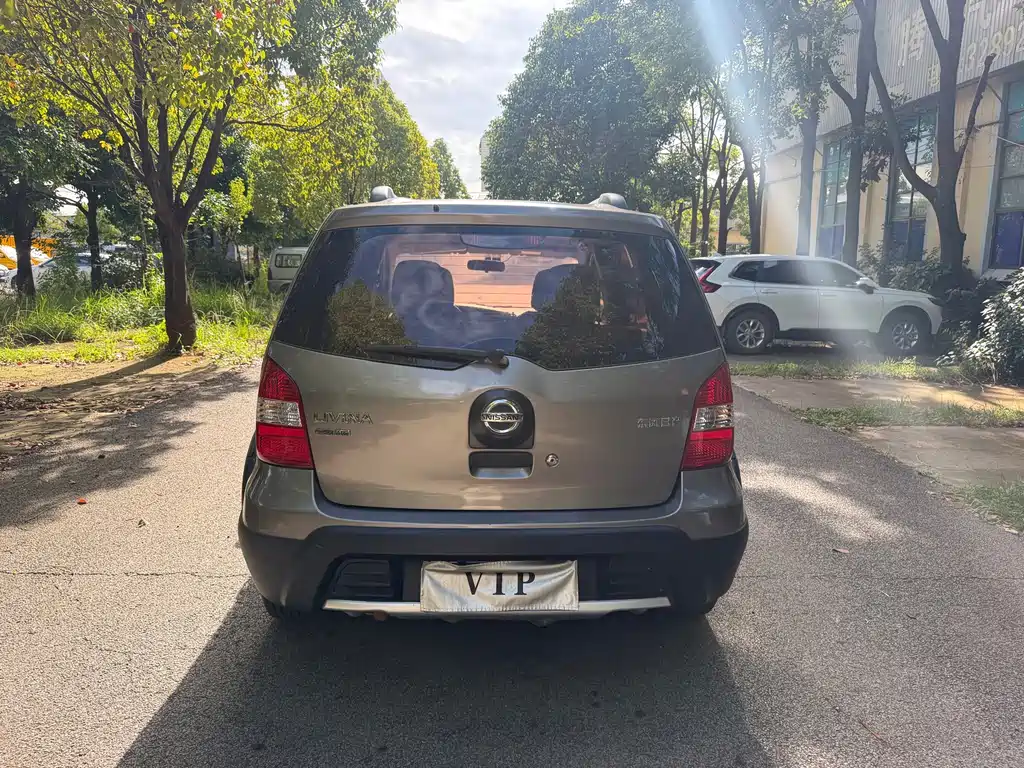 Nissan Livina — миниатюра 6
