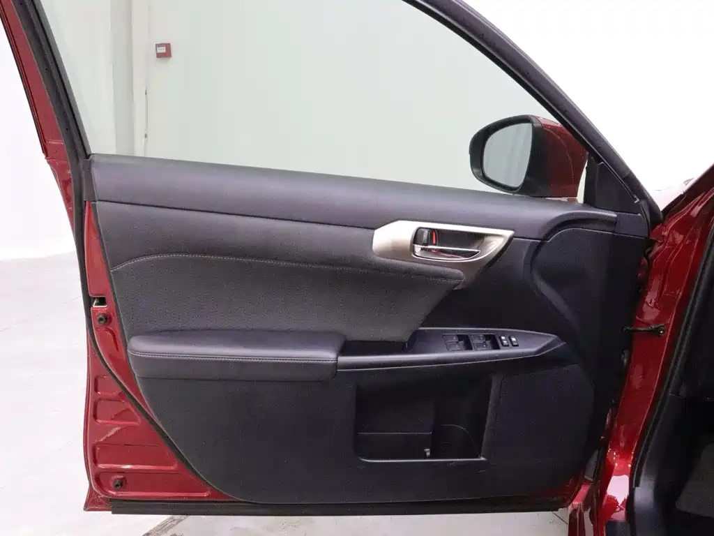 Lexus CT — миниатюра 10