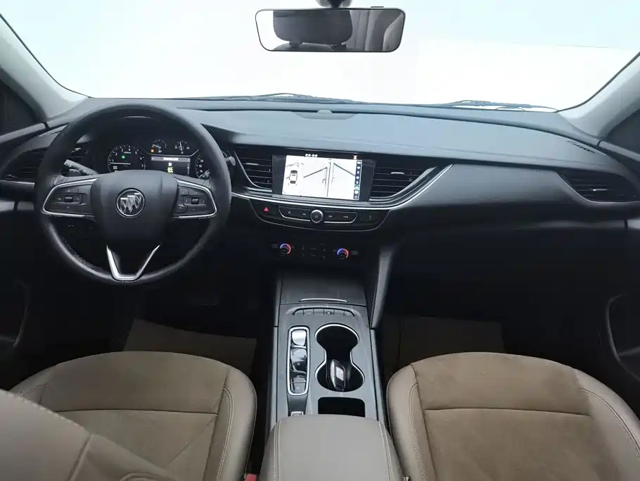 Buick Regal — миниатюра 12
