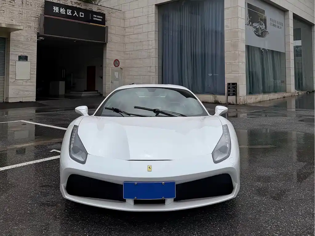 Ferrari 488 — миниатюра 2
