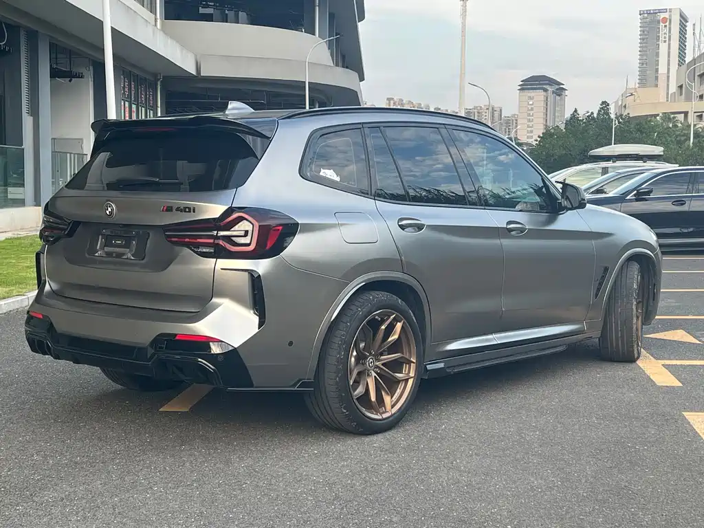 BMW iX3 — миниатюра 5