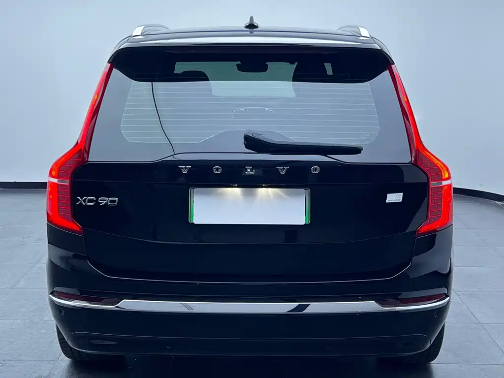 Volvo XC90 PHEV — миниатюра 7