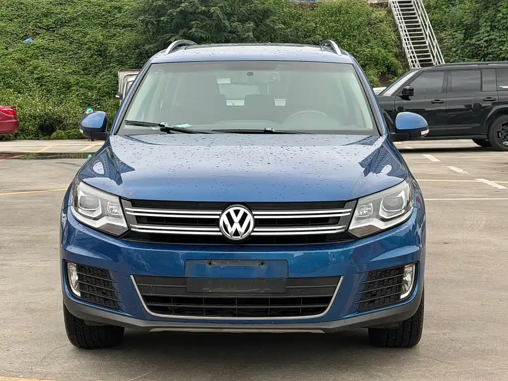 Volkswagen Tiguan — миниатюра 2