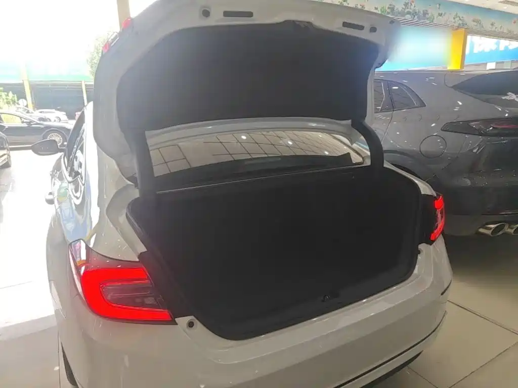 Honda Accord — миниатюра 19