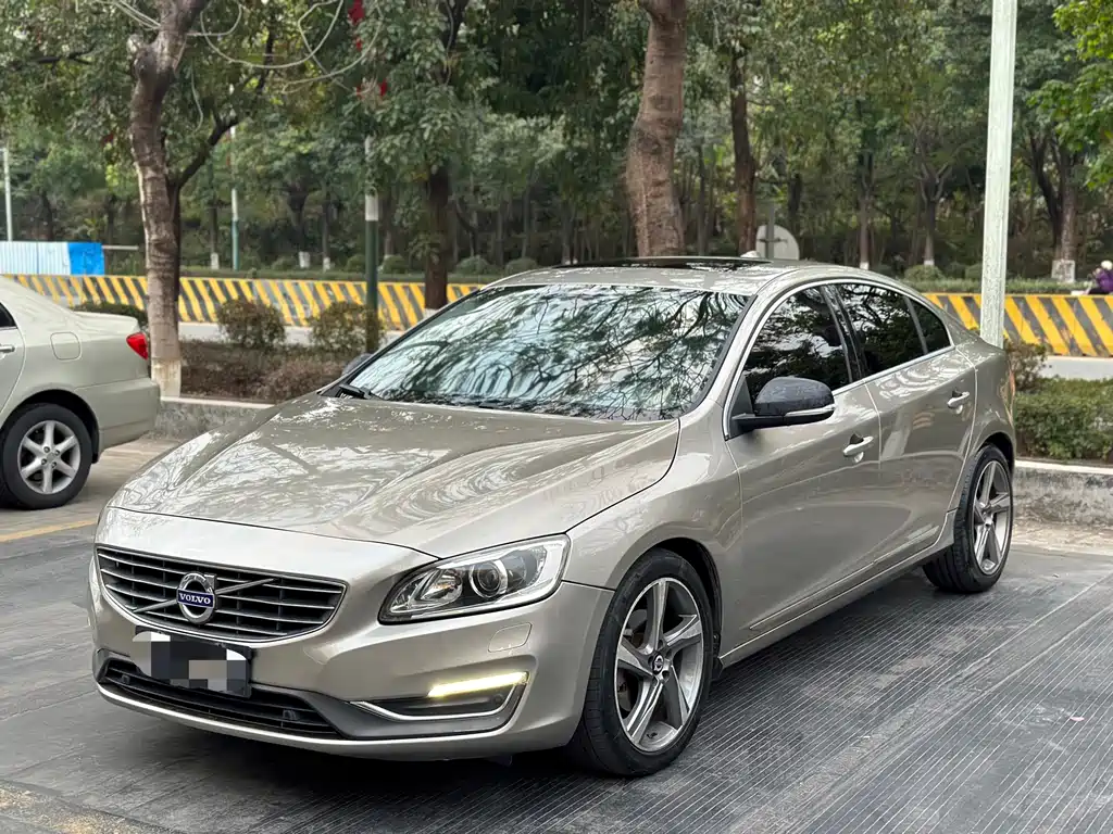 Volvo S60 2014