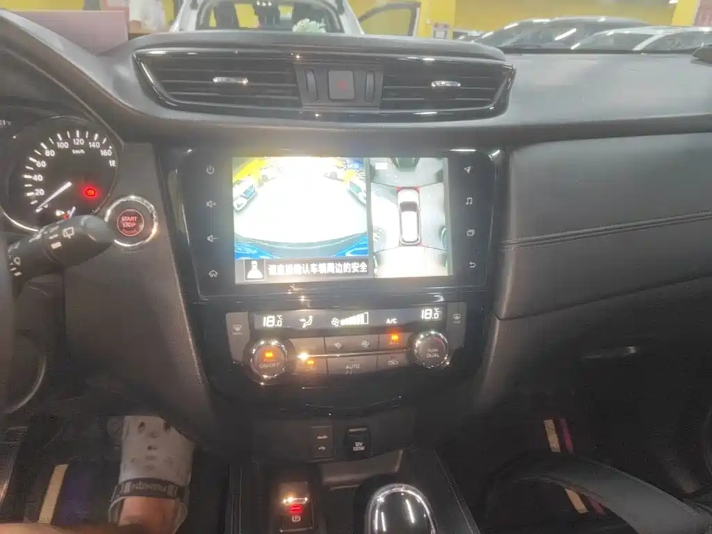 Nissan X-Trail — миниатюра 13