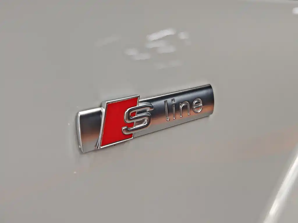 Audi TT — миниатюра 5