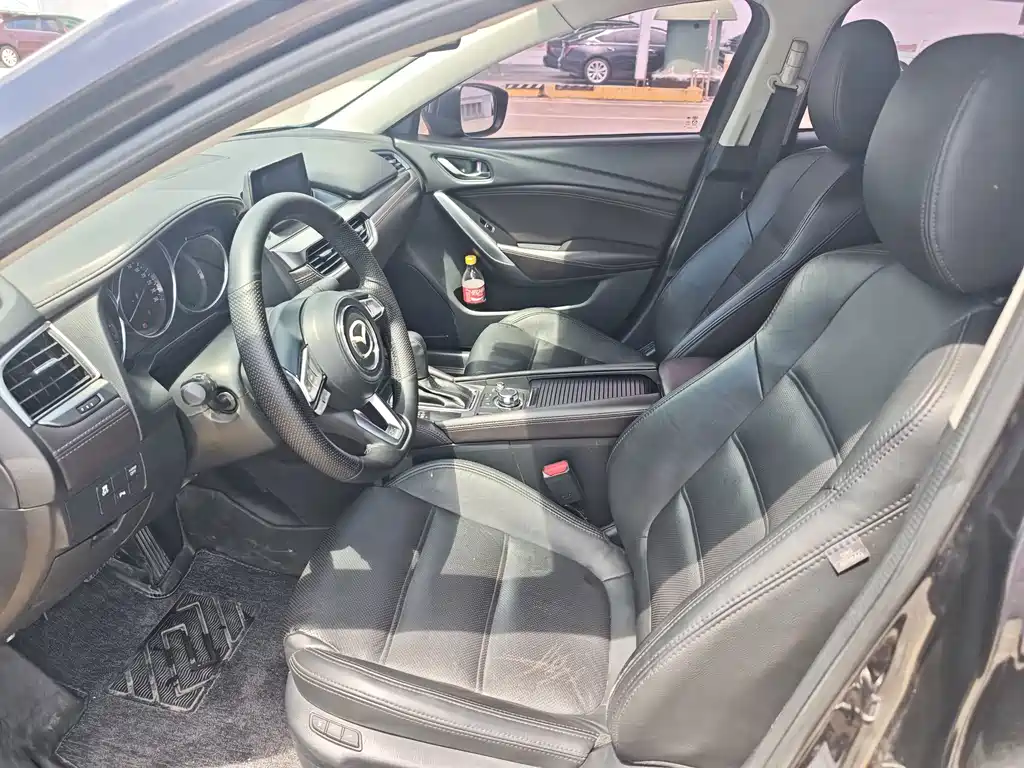 Mazda Atenza — миниатюра 8