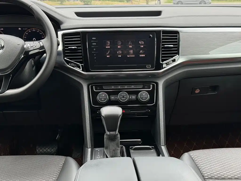 Volkswagen Teramont — миниатюра 19