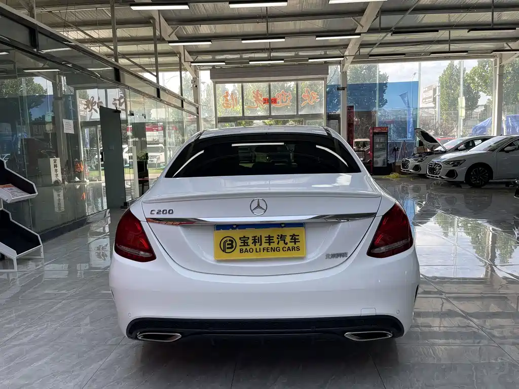 Mercedes-Benz C-Class — миниатюра 18