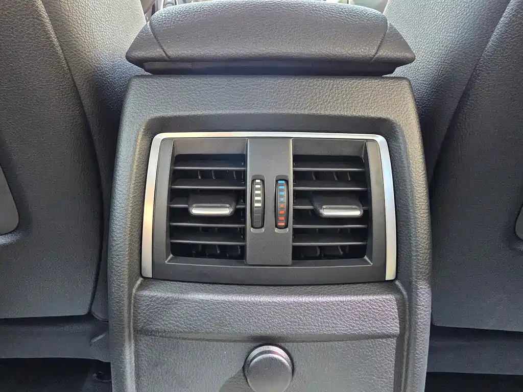 BMW 3 Series — миниатюра 23
