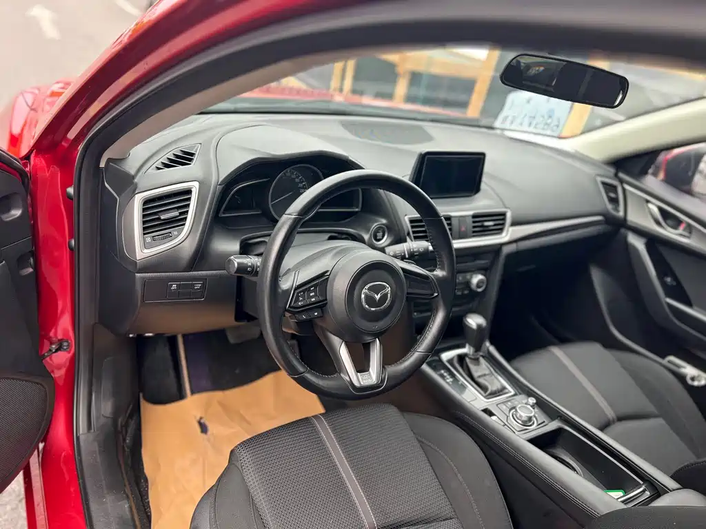 Mazda 3 Axela — миниатюра 4