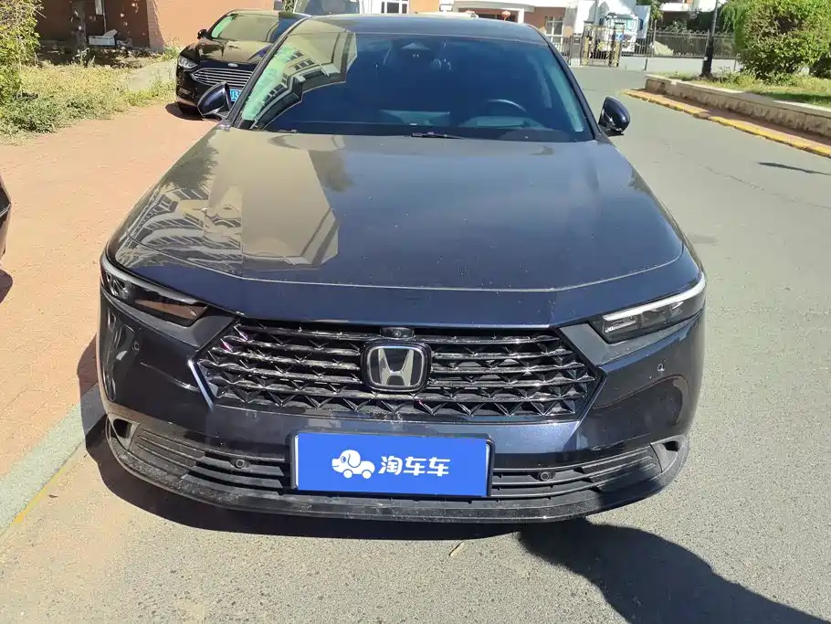 Honda Accord — миниатюра 2