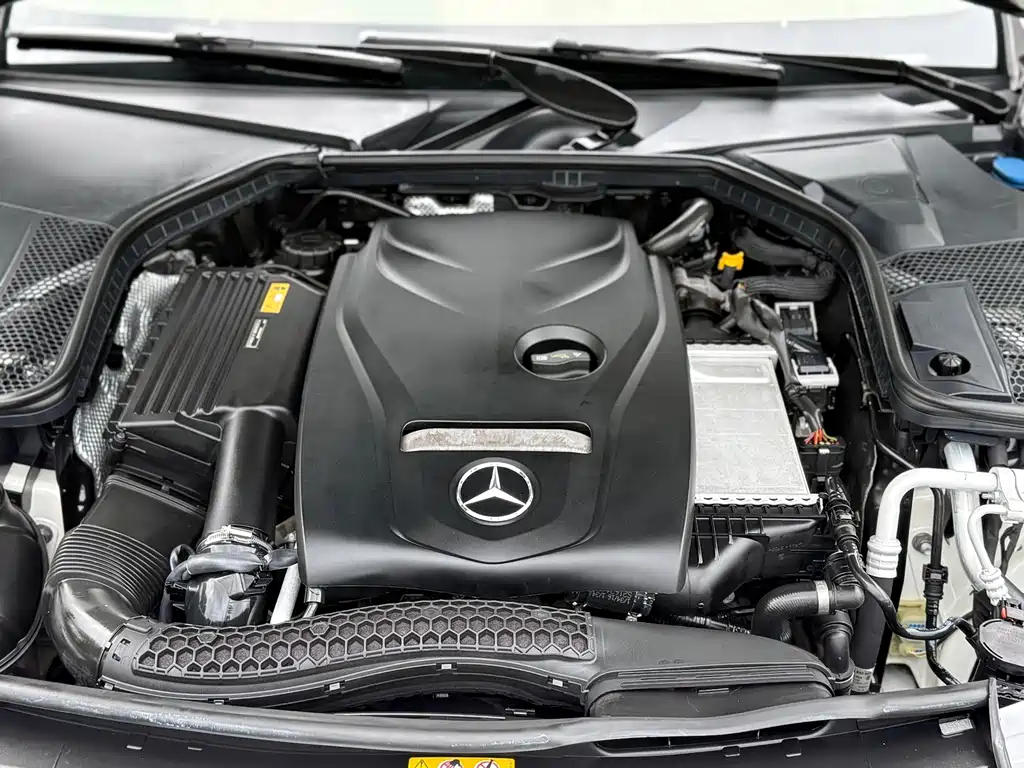 Mercedes-Benz C-Class (Import) — миниатюра 7