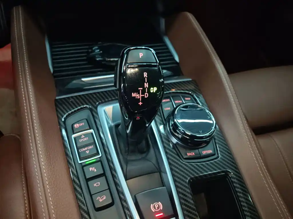 BMW X6 — миниатюра 6