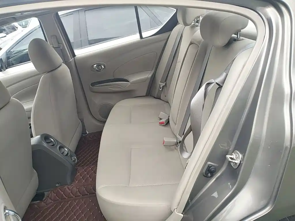 Nissan Sunny — миниатюра 17