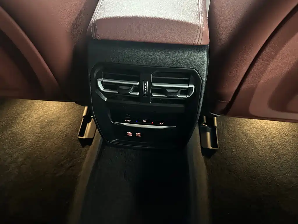 BMW i3 — миниатюра 15