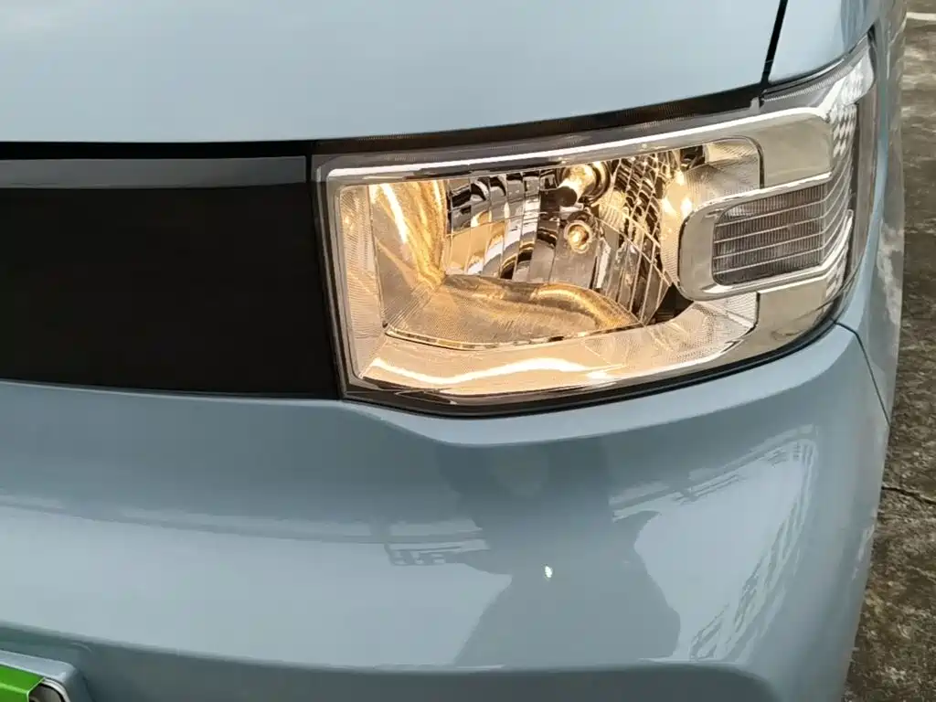 Wuling MINIEV — миниатюра 24