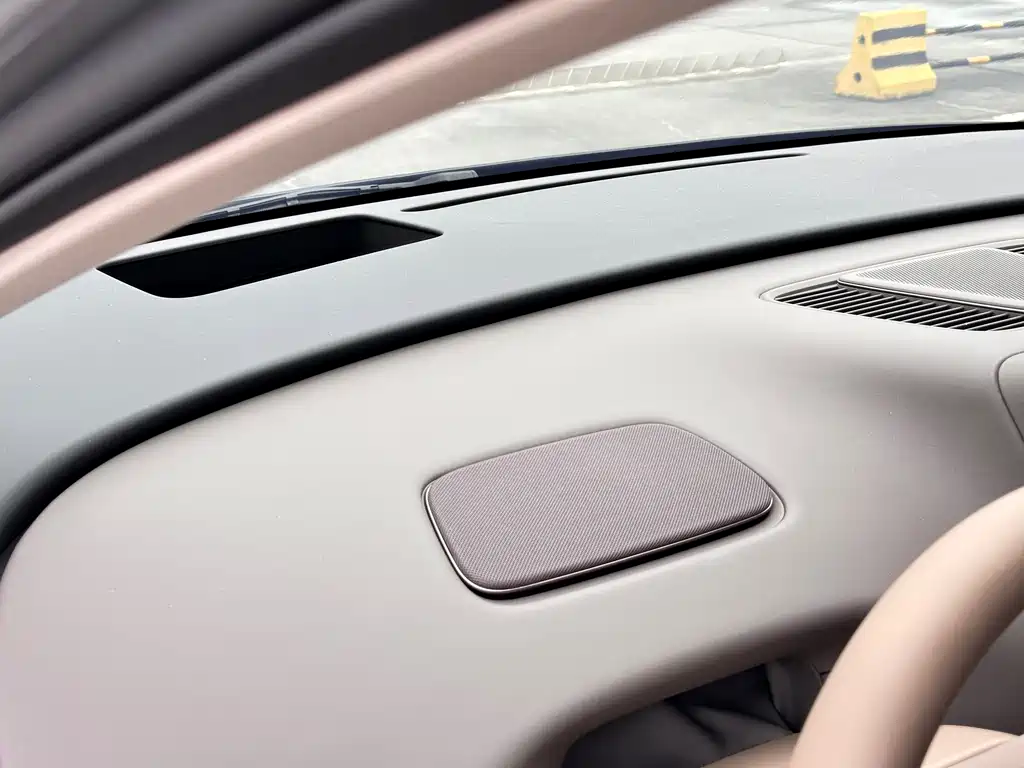 Li Auto Li i8 — миниатюра 14