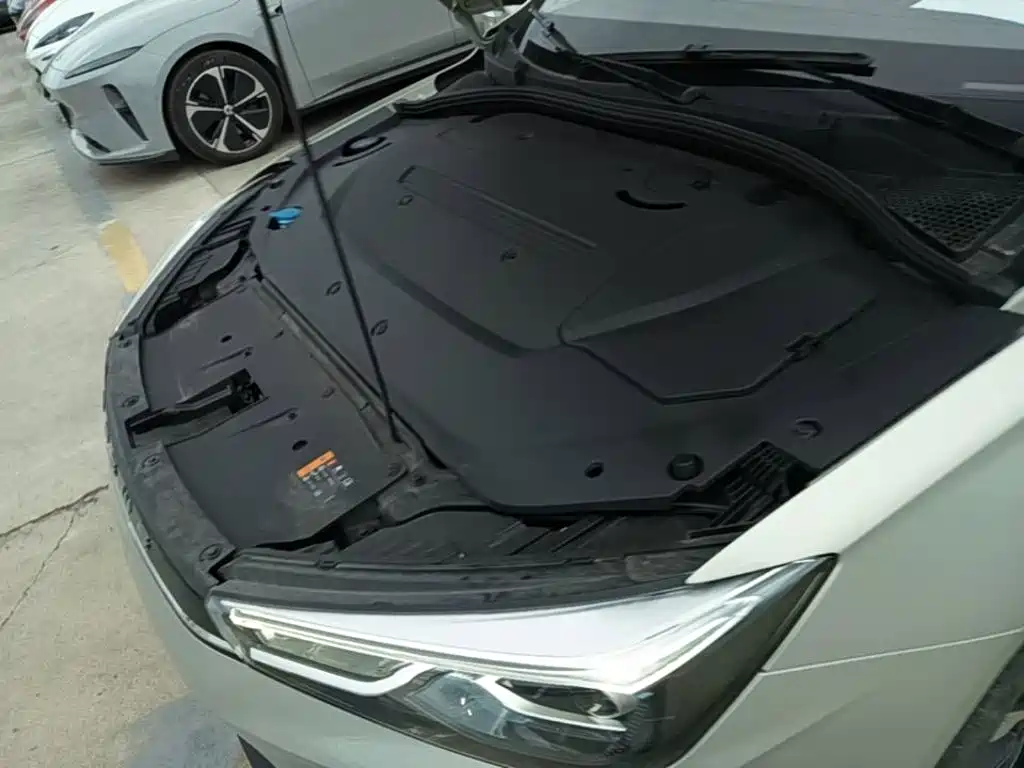 Roewe Ei5 — миниатюра 20