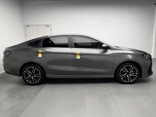 Geely Binrui — миниатюра 7
