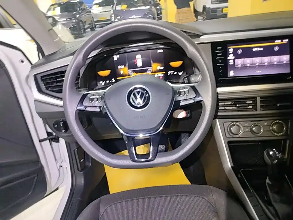 Volkswagen Polo — миниатюра 15