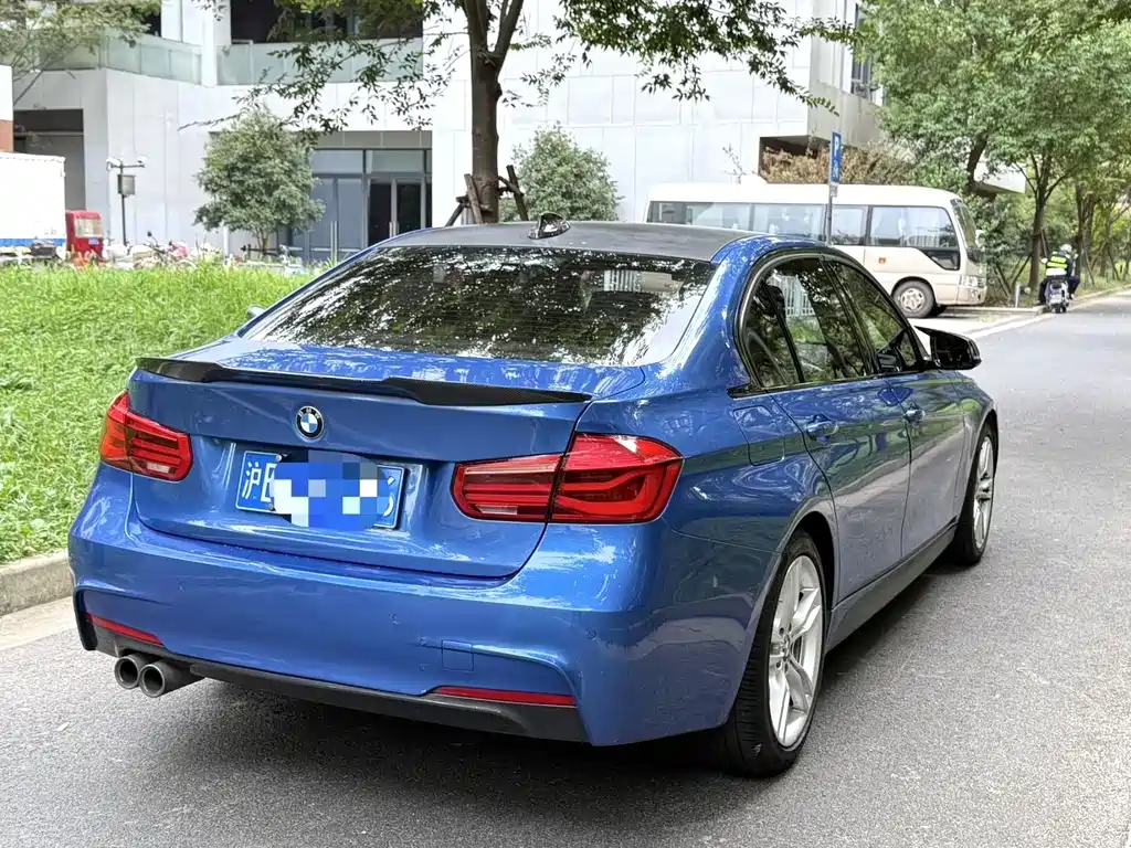 BMW 3 Series — миниатюра 3