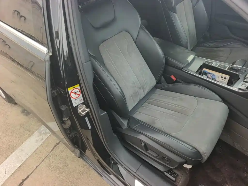 Audi A6L — миниатюра 25