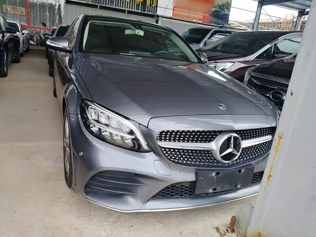 Mercedes-Benz C-Class — миниатюра 3